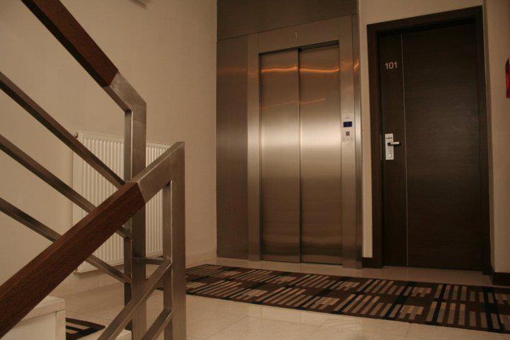Hotel Platinum Сараево Экстерьер фото