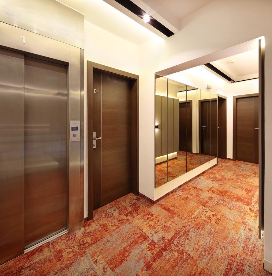 Hotel Platinum Сараево Экстерьер фото
